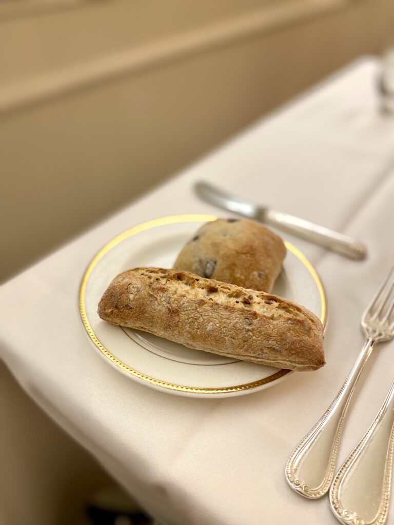 グランドプリンスホテル高輪「ル・トリアノン」のパン