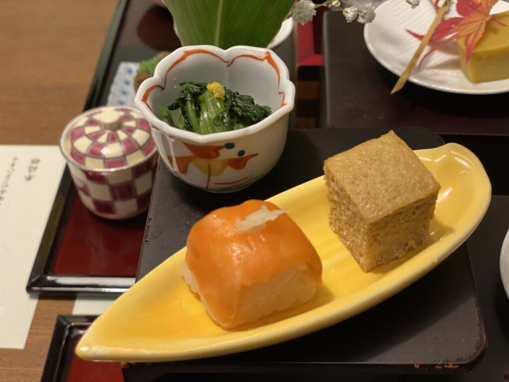 青菜、松風、サーモンの棒寿司