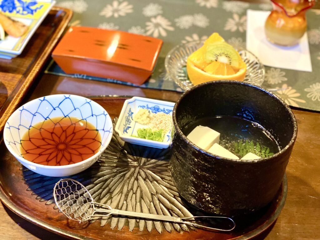 吉井旅館の湯豆腐